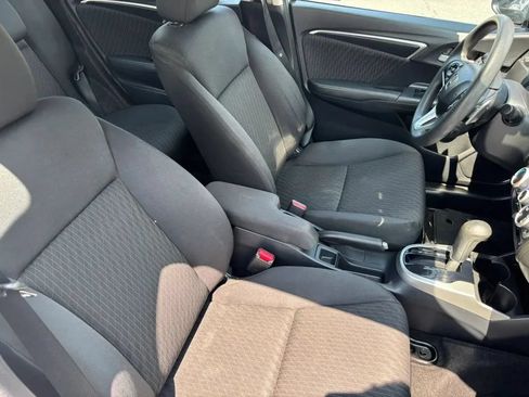 Used 2018 Honda Fit EX image 16