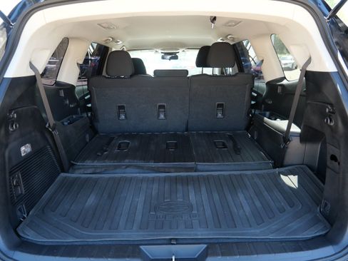 Used 2023 Subaru Ascent 8-Passenger AWD/4WD image 18