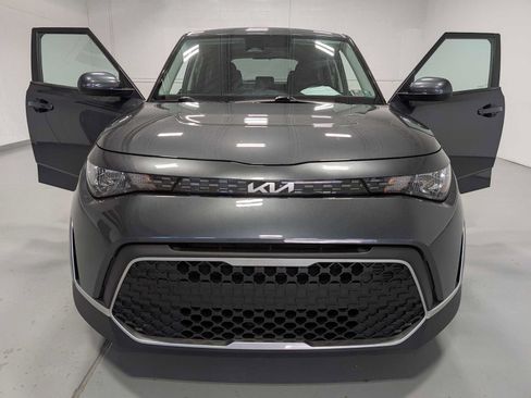 Certified 2023 Kia Soul LX w/ Option Group 015 FWD image 15