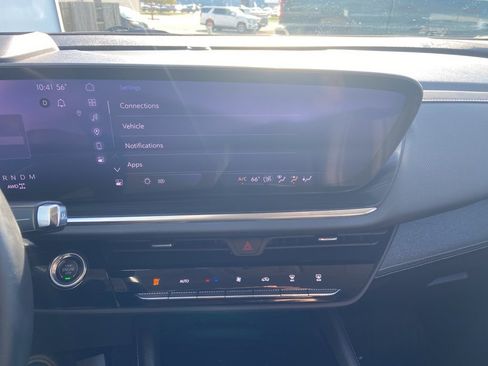 Certified 2024 Buick Envision Preferred image 15