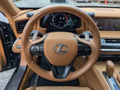Used 2021 Lexus LC 500 Convertible w/ Touring Package RWD image 15