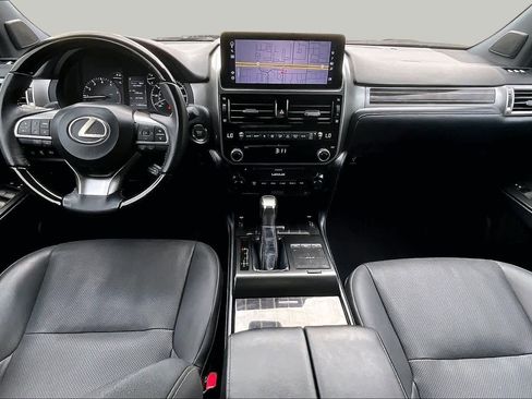 Used 2023 Lexus GX 460 Premium w/ Accessory Package AWD/4WD image 16