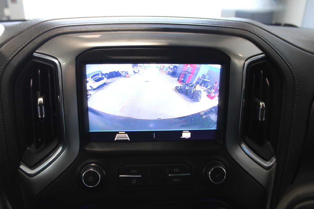 Used 2021 Chevrolet Silverado 1500 LT AWD/4WD image 13
