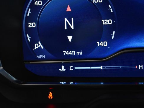 Used 2022 Chevrolet Tahoe RST w/ Luxury Package image 24