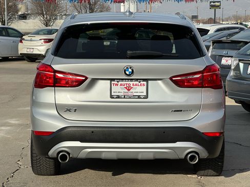 Used 2020 BMW X1 xDrive28i w/ Convenience Package image 6