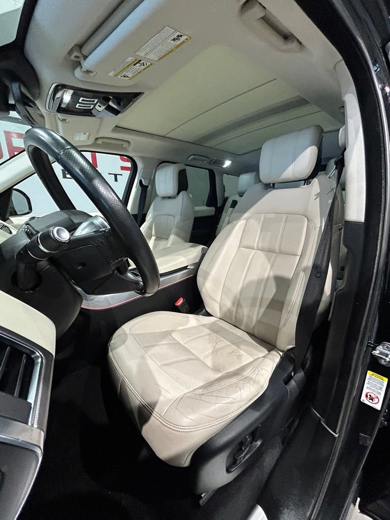 Used 2018 Land Rover Range Rover Sport HSE AWD/4WD image 11