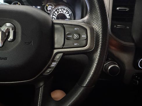 Used 2019 RAM 1500 Tradesman AWD/4WD image 23