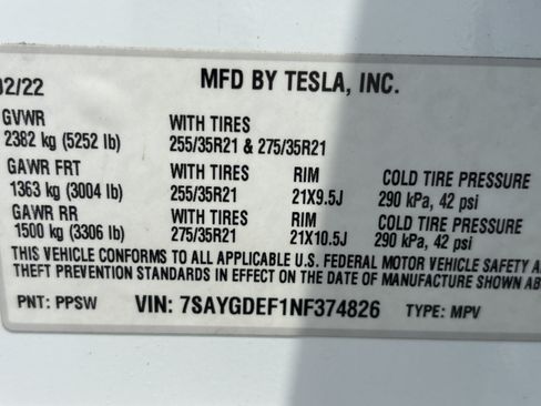 Used 2022 Tesla Model Y Performance AWD/4WD image 32