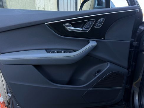 Used 2025 Audi Q7 3.0T Premium Plus image 85