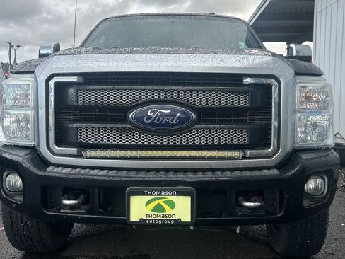 Used 2016 Ford F350 Platinum w/ Platinum Package image 8