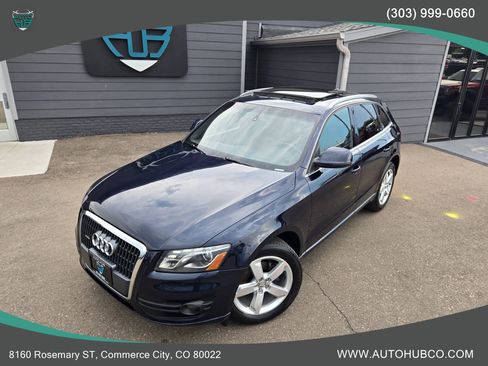 Used 2011 Audi Q5 2.0T Premium Plus w/ Premium Plus Pkg image 2