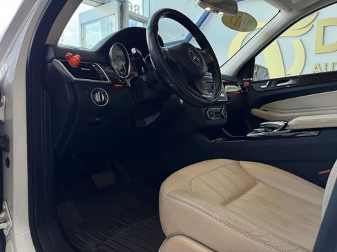 Used 2017 Mercedes-Benz GLS 450 4MATIC image 13