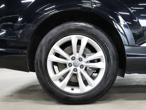 Used 2018 Audi Q7 3.0T Premium Plus AWD/4WD image 39