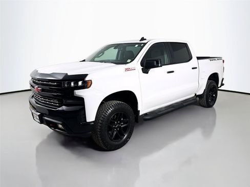 Used 2021 Chevrolet Silverado 1500 LT Trail Boss w/ Bed Protection Package AWD/4WD image 5