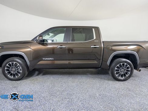 Used 2024 Toyota Tundra Limited AWD/4WD image 4