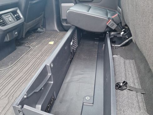 Used 2023 Ford F250 Lariat w/ Lariat Ultimate Package image 18