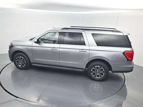 Used 2024 Ford Expedition Max XLT AWD/4WD image 50
