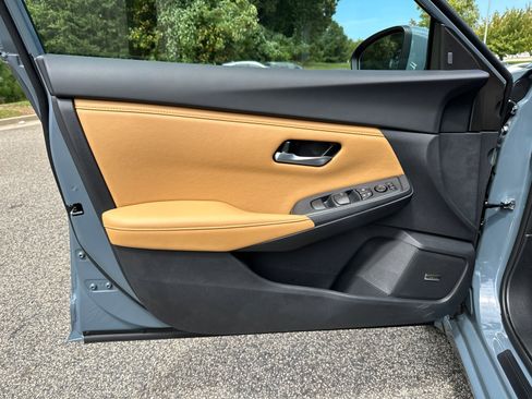 New 2025 Nissan Sentra SV w/ SV Premium Package image 10