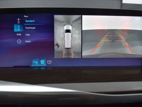 Certified 2026 Cadillac Escalade ESV Platinum Sport w/ LPO, ONYX Package image 21