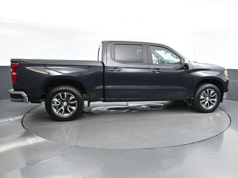 Used 2023 Chevrolet Silverado 1500 LT w/ Z71 Off-Road Package image 8