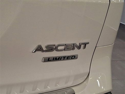 Certified 2025 Subaru Ascent Limited w/ Popular Package #2 image 33