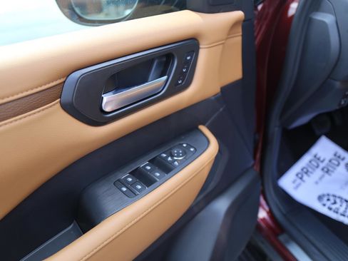 New 2025 Nissan Armada SL w/ Convenience Package image 19