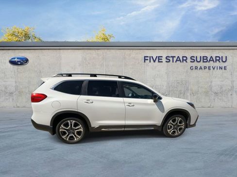 Used 2025 Subaru Ascent Limited image 9