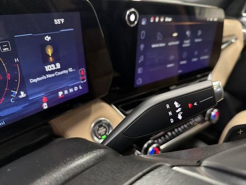 Certified 2026 Chevrolet Equinox ACTIV w/ Convenience Package III image 30