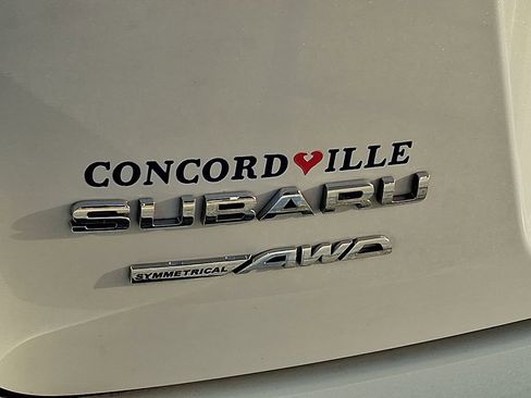 Used 2023 Subaru Crosstrek 2.0i Premium image 31