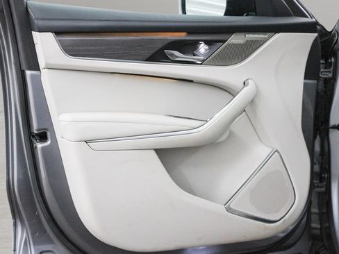 Used 2022 Jaguar F-PACE S AWD/4WD image 16