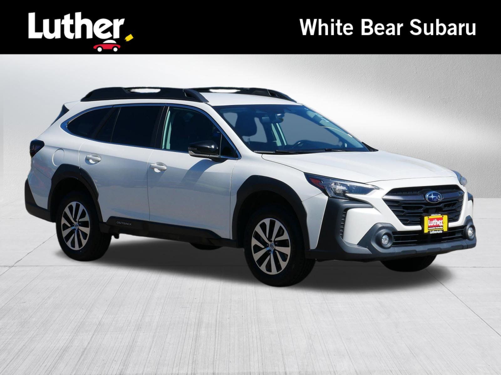 Used 2023 Subaru Outback Premium AWD/4WD image 1