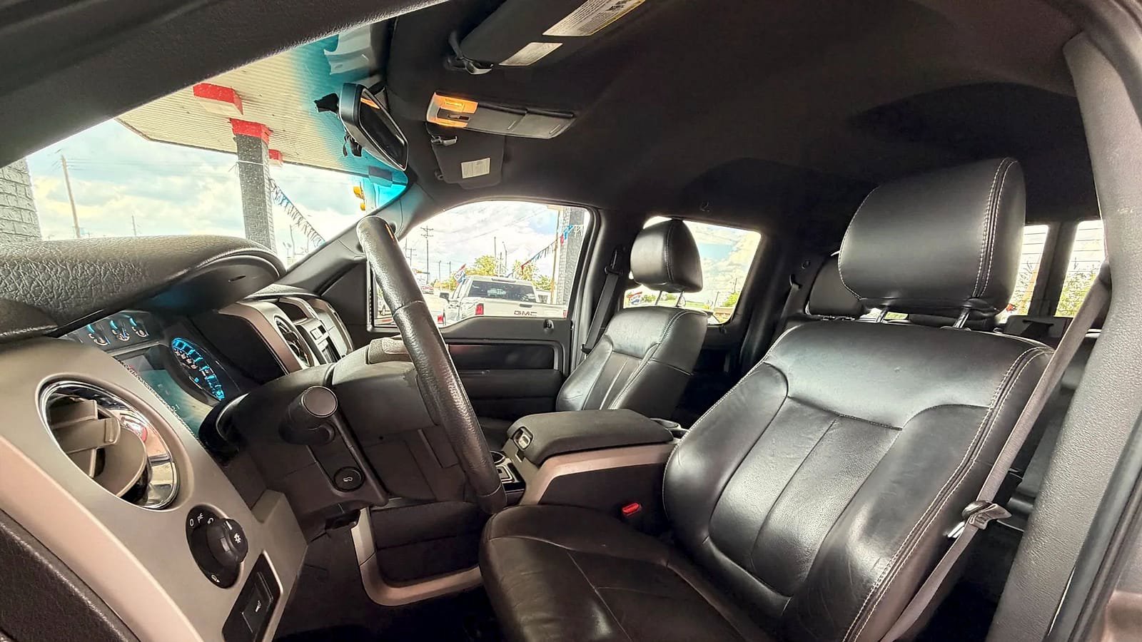 Used 2011 Ford F150 FX4 w/ FX Luxury Pkg AWD/4WD image 19