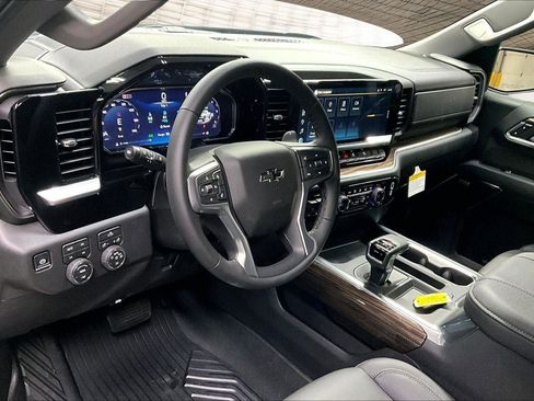 New 2026 Chevrolet Silverado 1500 LT Trail Boss w/ Convenience Package II image 7