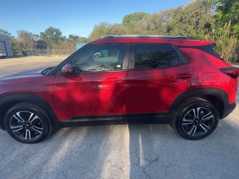 Certified 2026 Chevrolet TrailBlazer LT w/ Convenience Package image 5