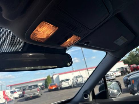 Used 2025 Honda Ridgeline Sport image 19