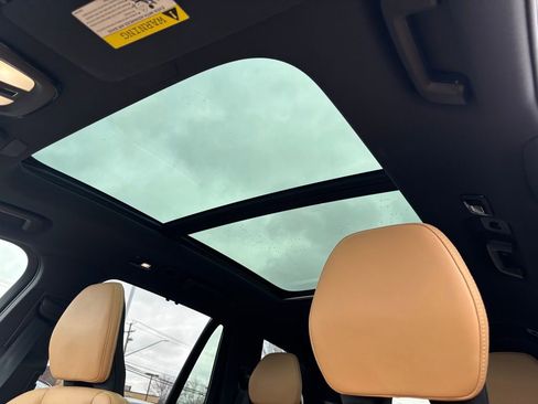 Certified 2024 Volvo XC90 B6 Ultimate AWD/4WD image 16