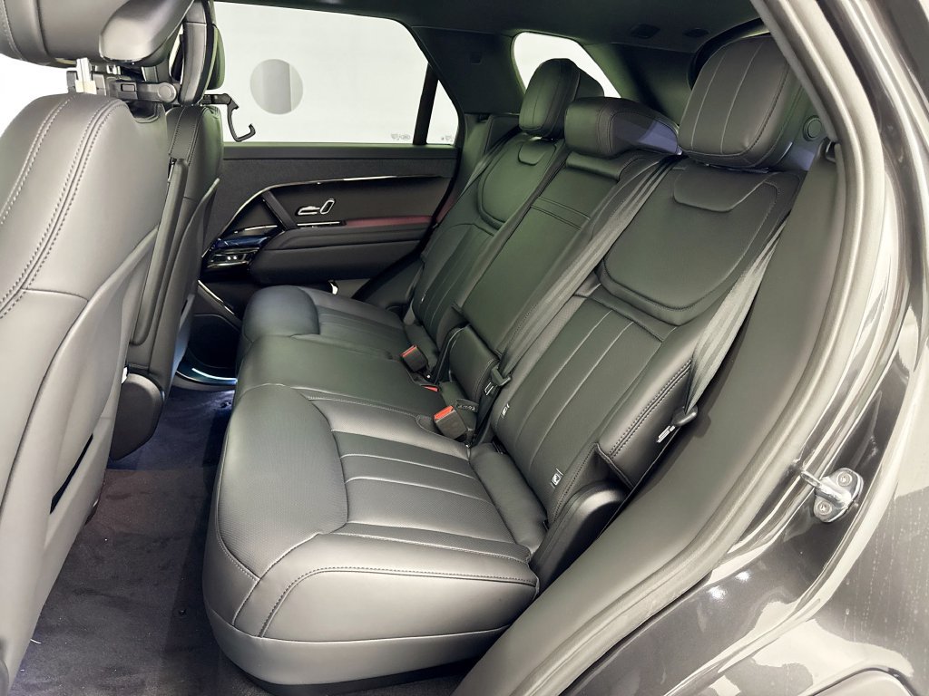 New 2026 Land Rover Range Rover Sport Dynamic SE AWD/4WD image 25