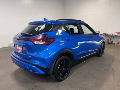 Used 2023 Nissan Kicks SR