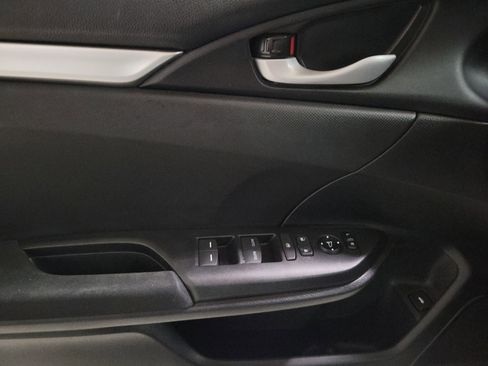 Used 2021 Honda Civic LX image 17