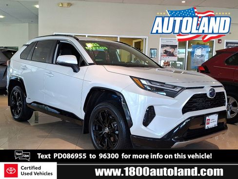 Certified 2023 Toyota RAV4 SE image 1