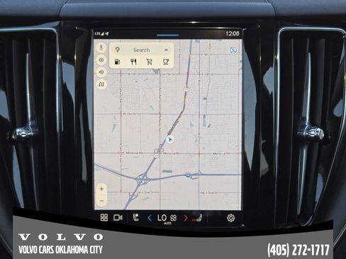 Certified 2025 Volvo XC60 B5 Core image 16