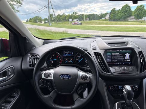 Used 2014 Ford Escape SE w/ Equipment Group 201A AWD/4WD image 18