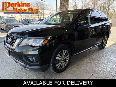 Used 2018 Nissan Pathfinder SL w/ Cargo Package