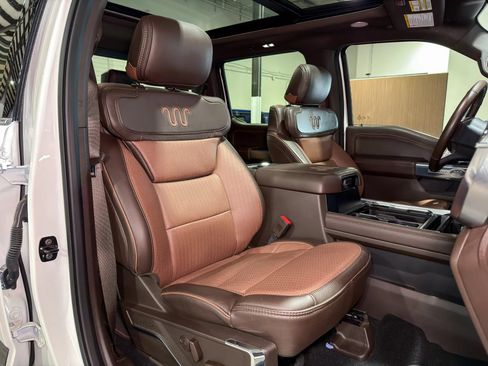 Used 2024 Ford F350 King Ranch AWD/4WD image 17