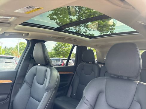 Used 2023 Volvo XC90 B6 Plus w/ Protection Package Premier AWD/4WD image 25