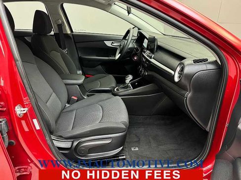 Used 2022 Kia Forte LXS image 19