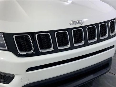 Used 2019 Jeep Compass Sport FWD image 26