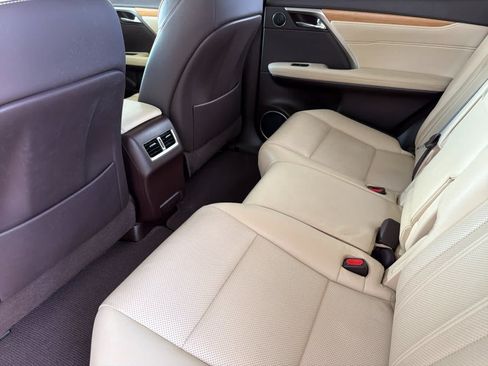 Used 2019 Lexus RX 350L FWD image 4