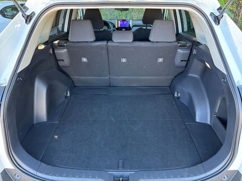 Used 2025 Toyota RAV4 LE image 31