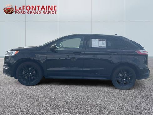 Used 2020 Ford Edge ST w/ Equipment Group 401A AWD/4WD image 4